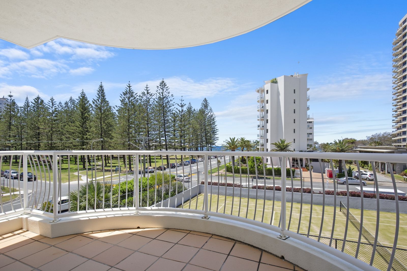 1/10 Chelsea Avenue, Broadbeach Property History & Address Research