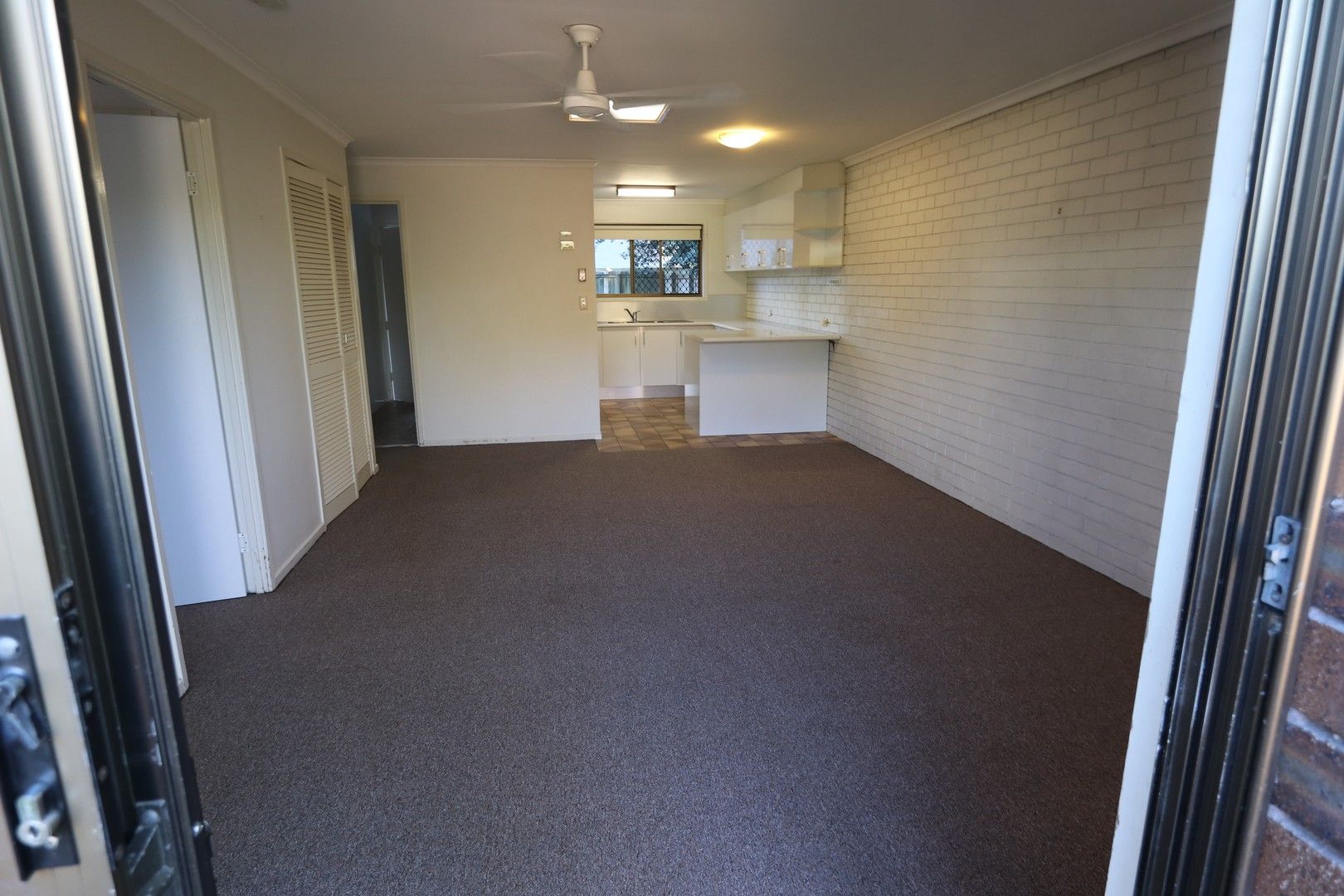 2 bedrooms Semi-Detached in 2/7 Bullimah Avenue BURLEIGH HEADS QLD, 4220
