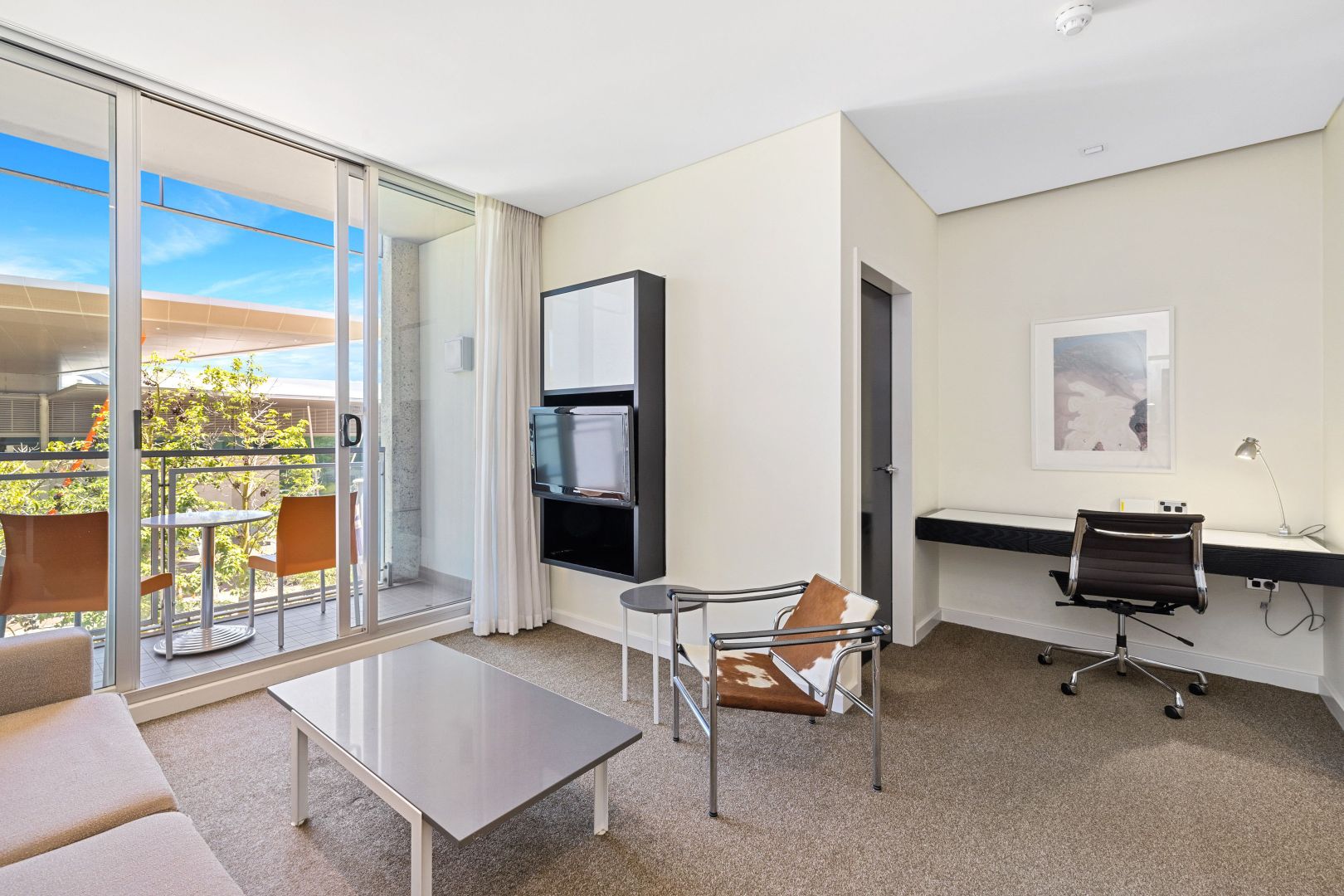 43/33 Mounts Bay Road, Perth WA 6000, Image 2