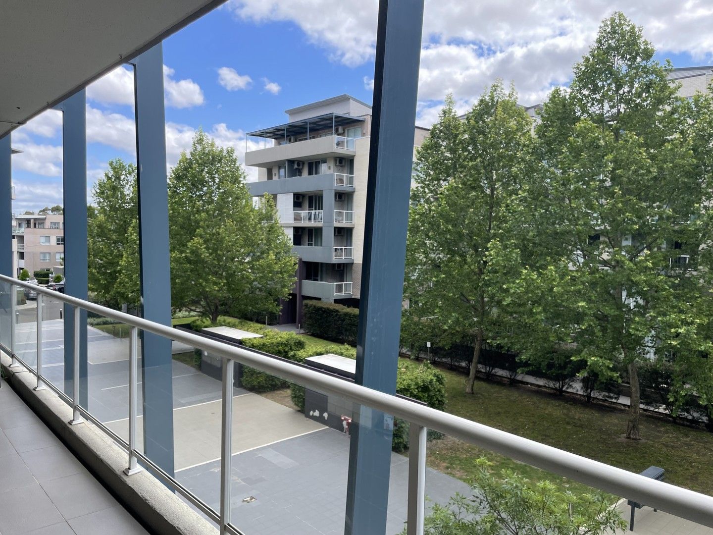 3 bedrooms Apartment / Unit / Flat in B212/81-86 Courallie Avenue HOMEBUSH WEST NSW, 2140