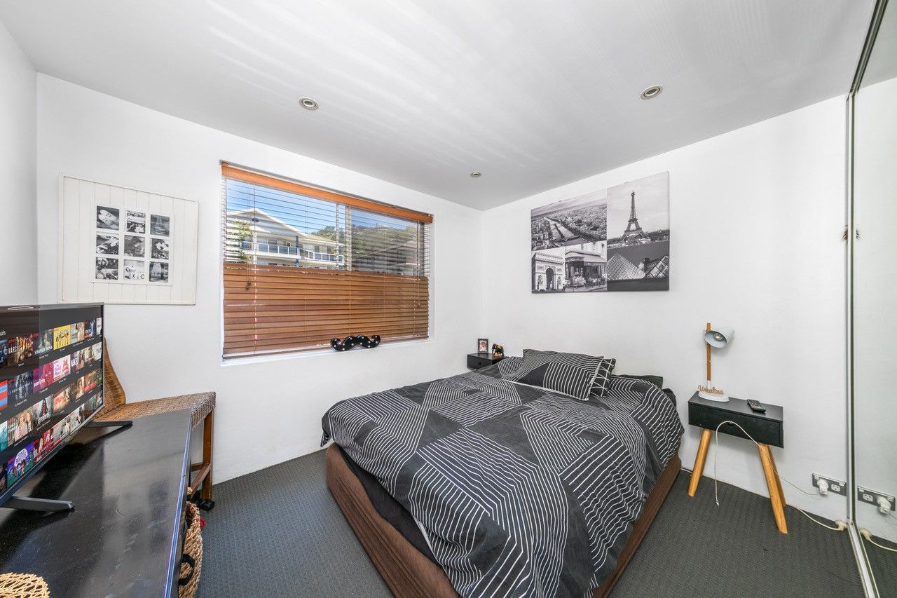 1/7-9 Wetherill Street, Narrabeen NSW 2101, Image 2