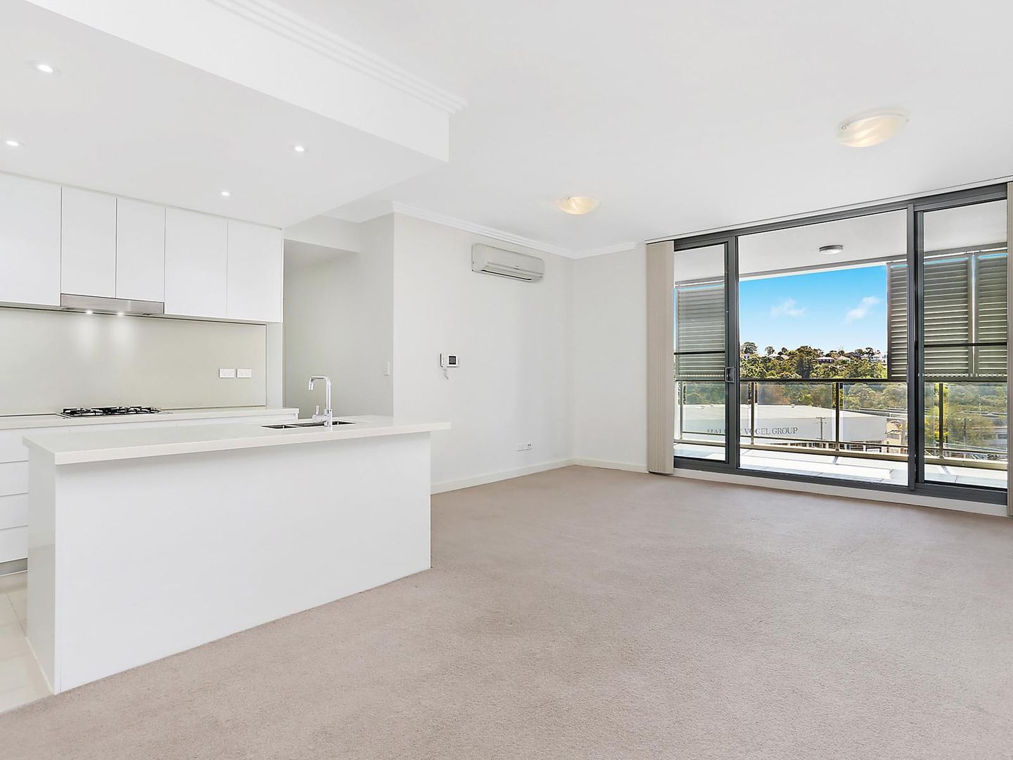 403/52 Loftus Street, Turrella NSW 2205, Image 2