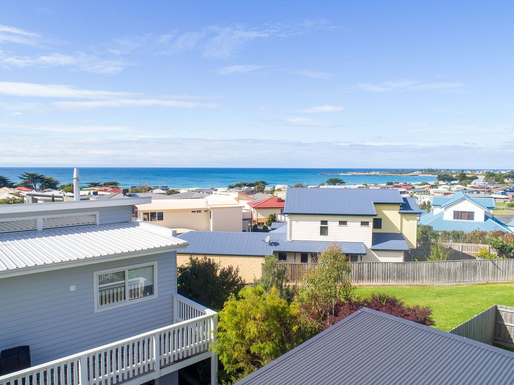 5 Overview Crescent, Apollo Bay VIC 3233, Image 1