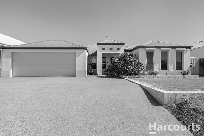 Picture of 52 Buttercup Parkway, HALLS HEAD WA 6210
