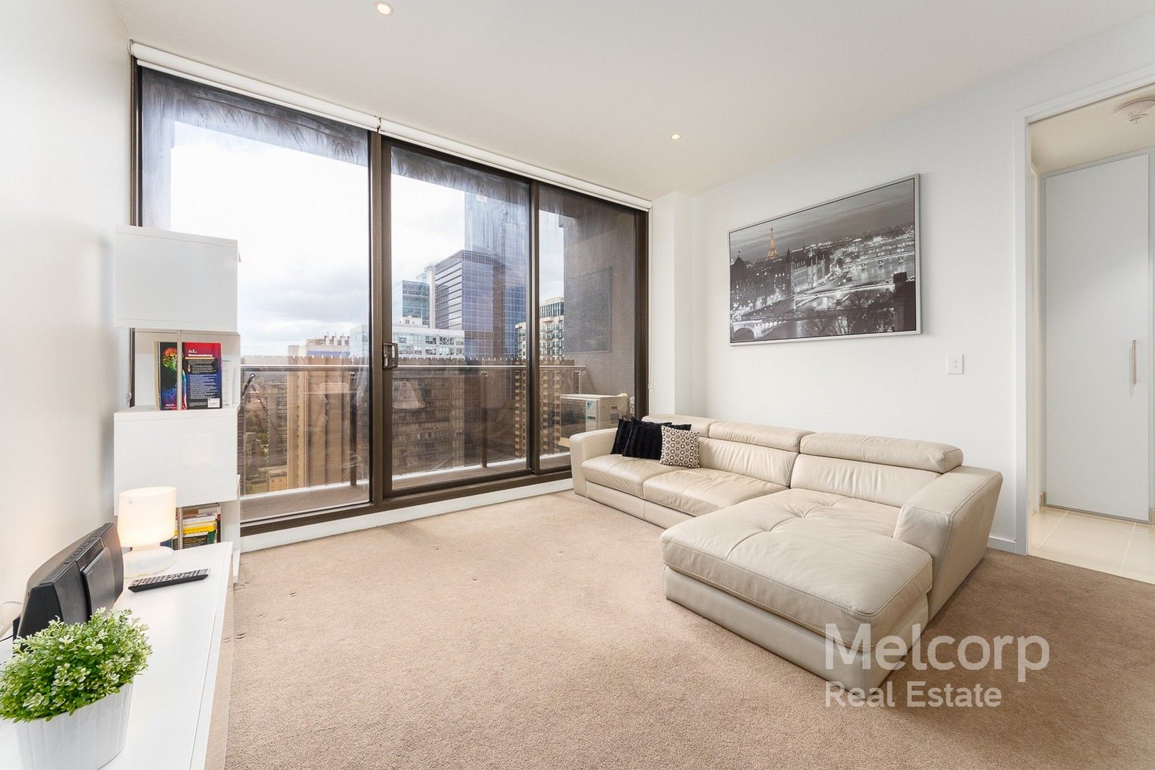 1 bedrooms Apartment / Unit / Flat in 2405/318 Russell Street MELBOURNE VIC, 3000
