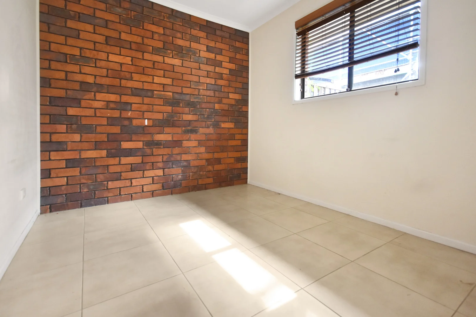 Additional image 5 of 2/99 Lower King Street, Caboolture QLD 4510