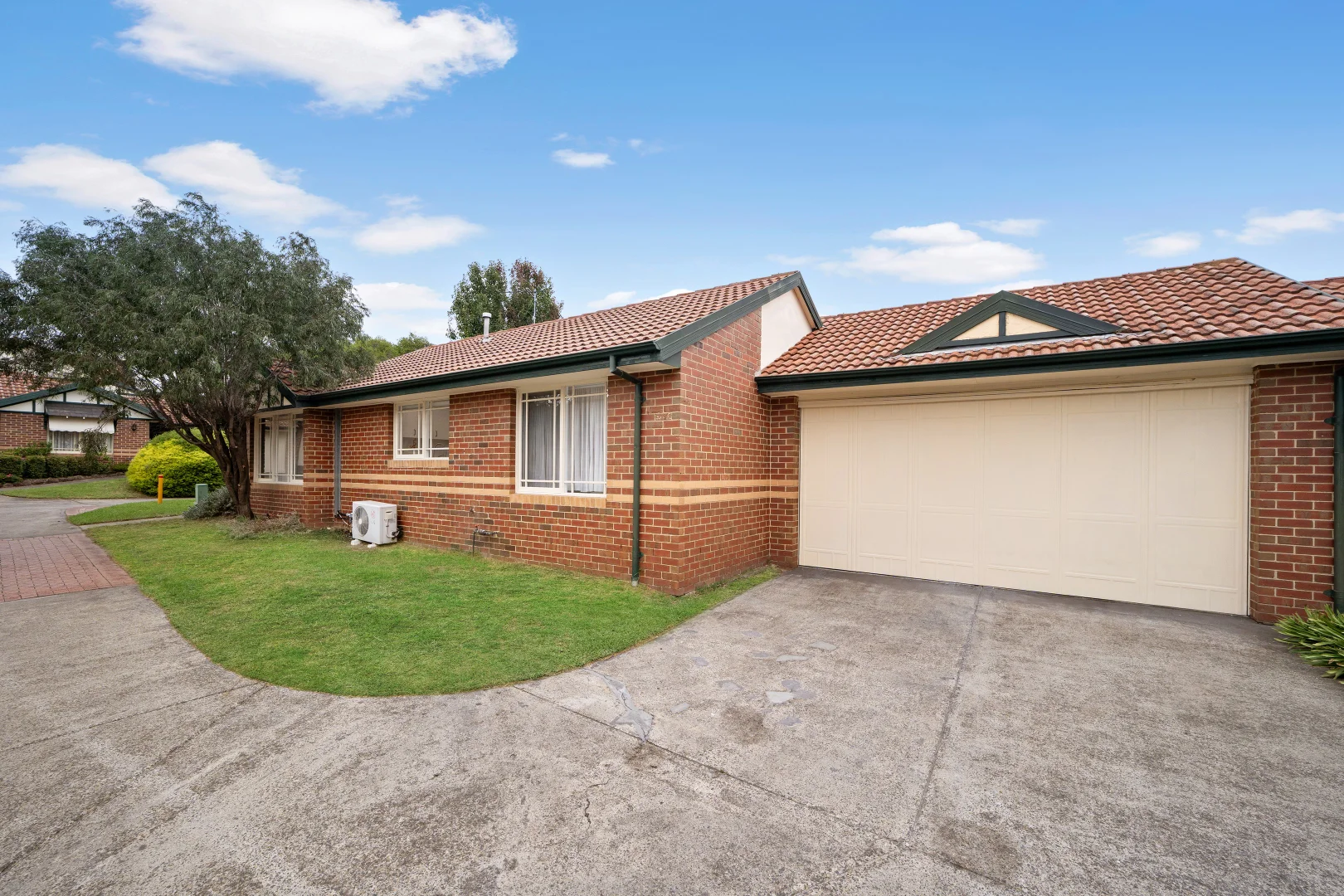 Additional image 13 of 1 Tintern Mews, Cheltenham VIC 3192