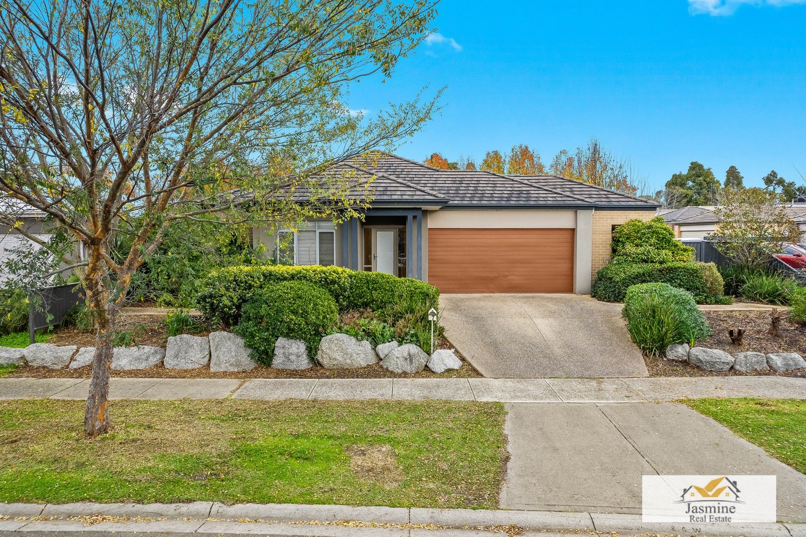 7 Kindred Avenue, Cranbourne North VIC 3977, Image 0