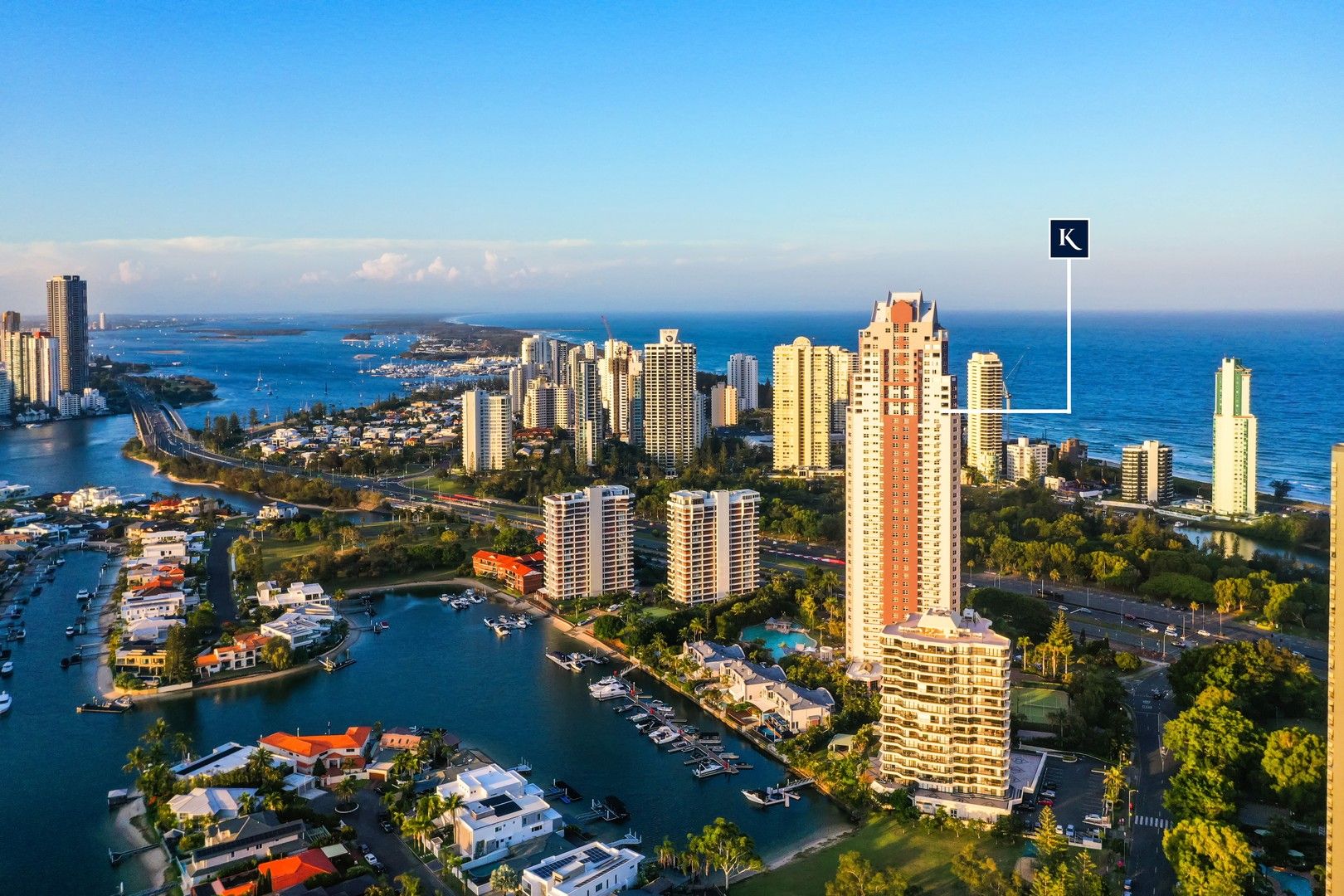 3 bedrooms Apartment / Unit / Flat in 177/12 Commodore Drive PARADISE WATERS QLD, 4217