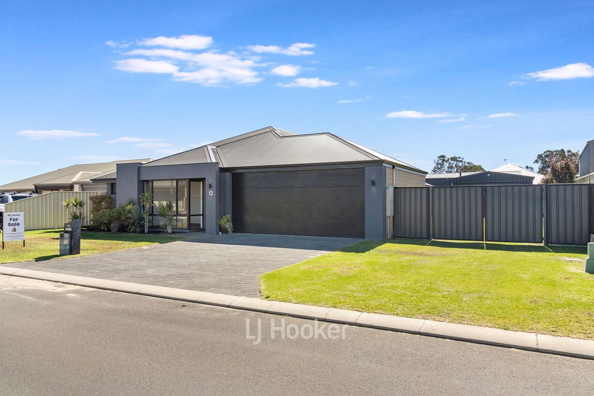 12 Hawkesbury Way, Australind WA 6233, Image 2