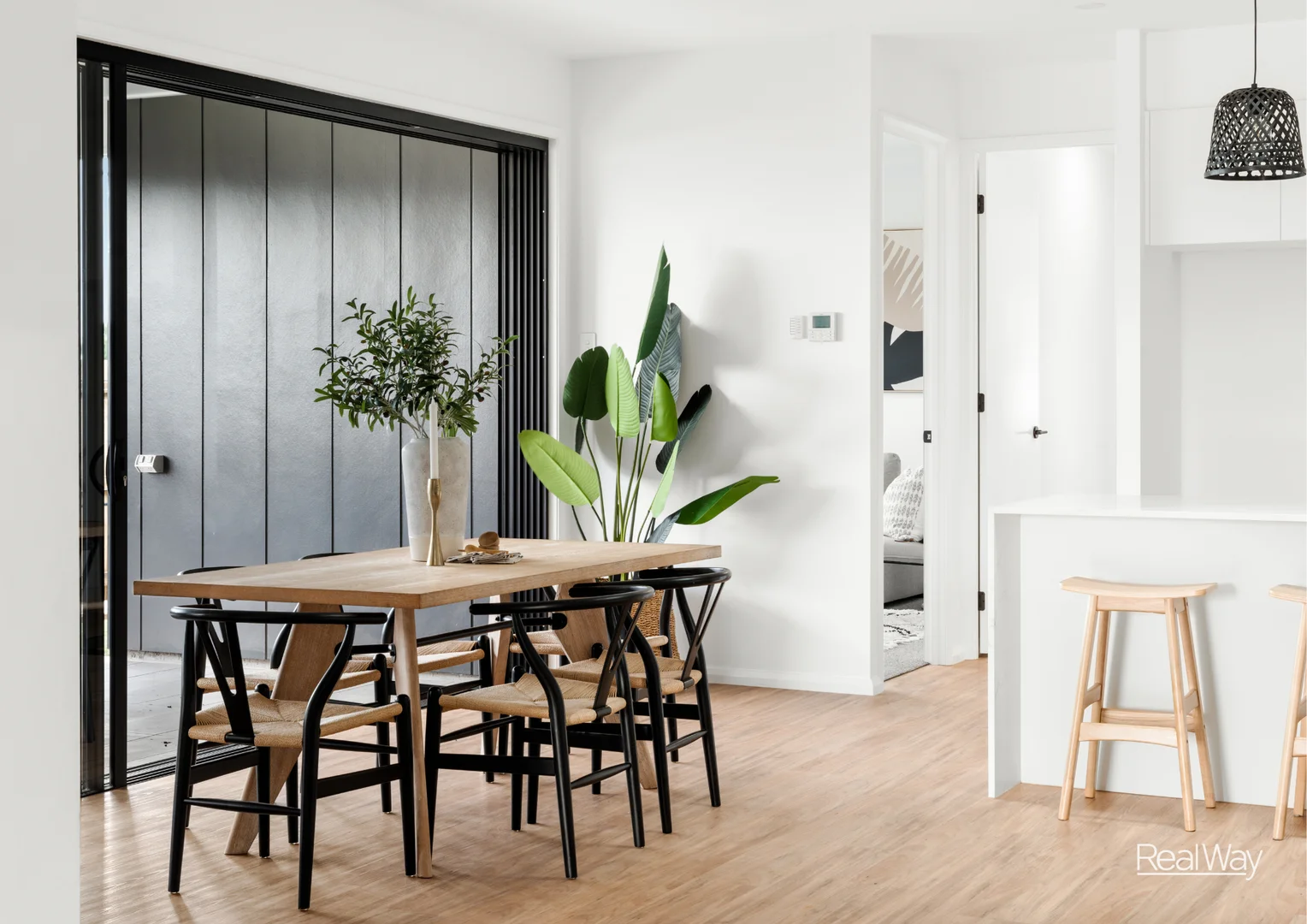 Additional image 8 of 2/4 Pyrenees Close, Middle Ridge QLD 4350