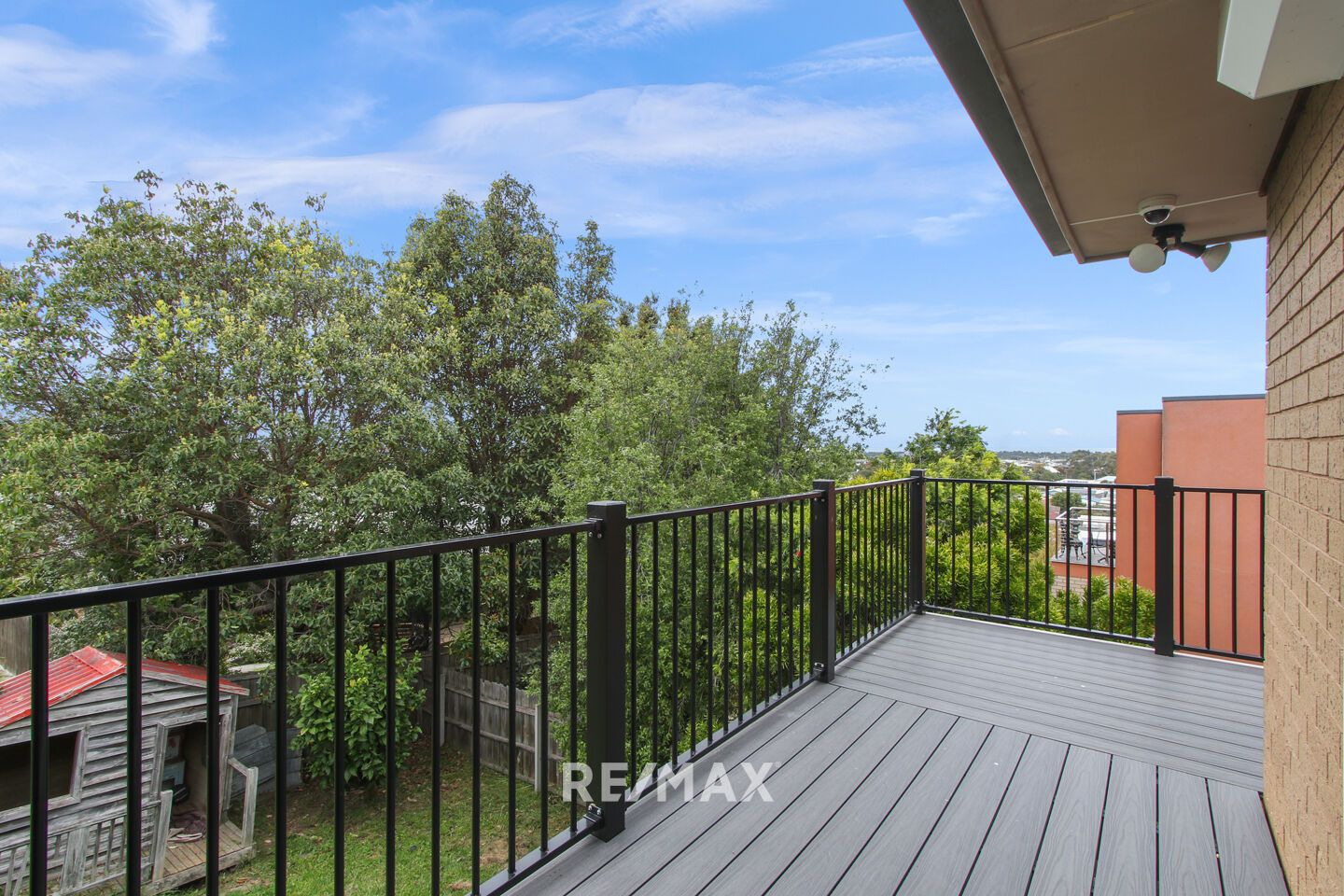 6 Highland Court Lakes Entrance VIC 3909 Domain