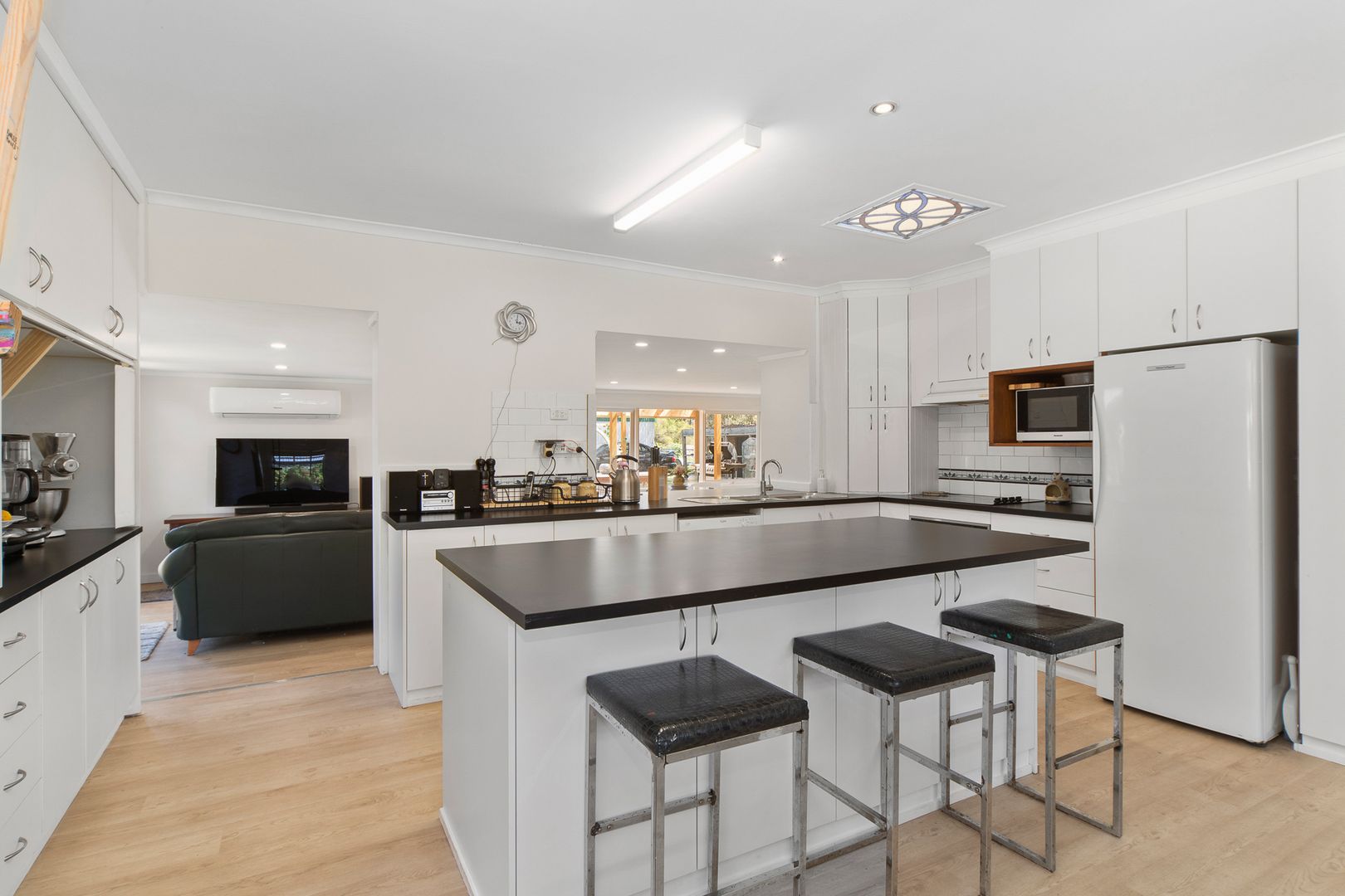 20 Facey Road, Devon Meadows VIC 3977 Domain