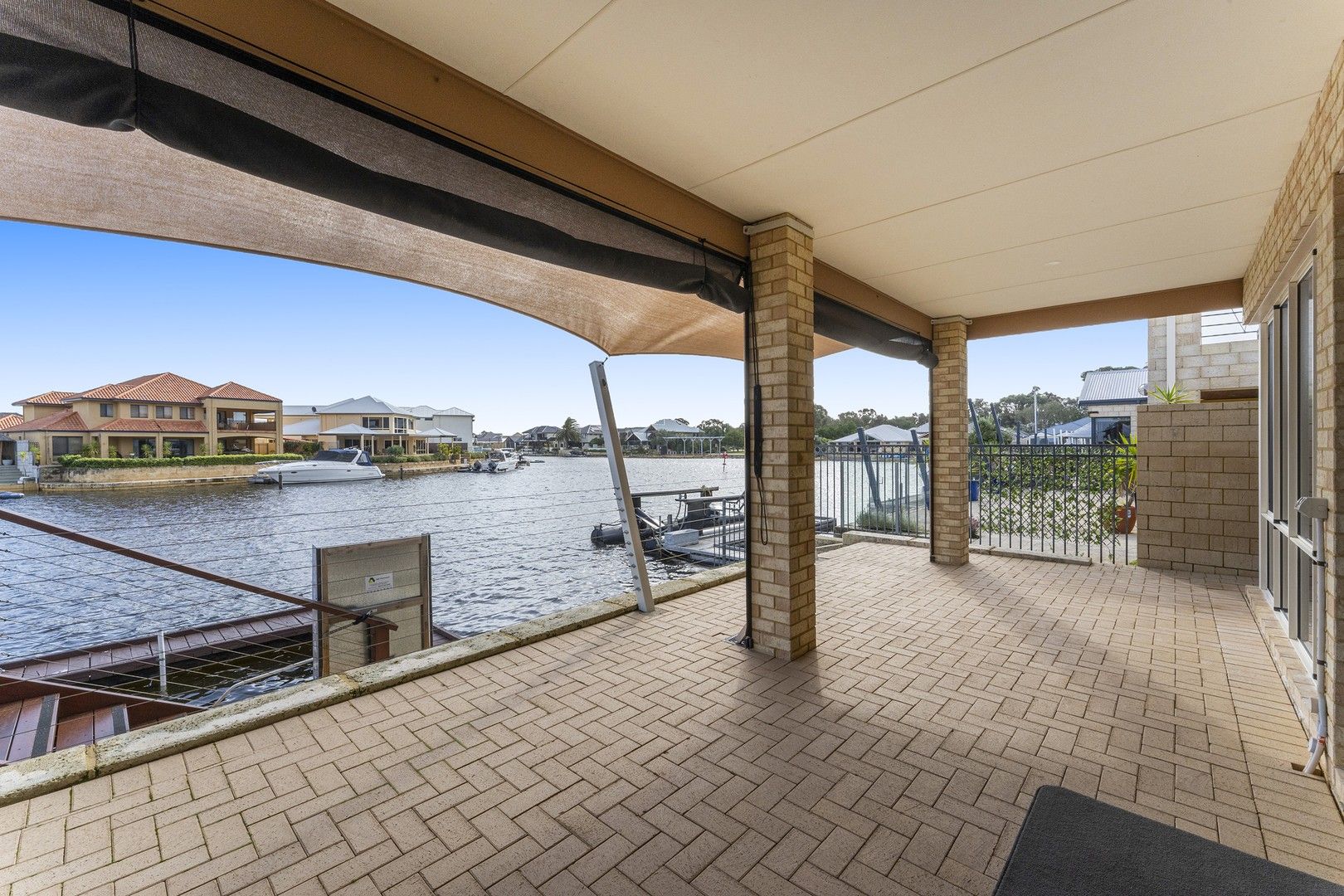 4 bedrooms House in 22 Tasman Loop DUDLEY PARK WA, 6210