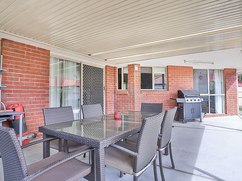 82 Cambridge Crescent, Fitzgibbon QLD 4018, Image 2