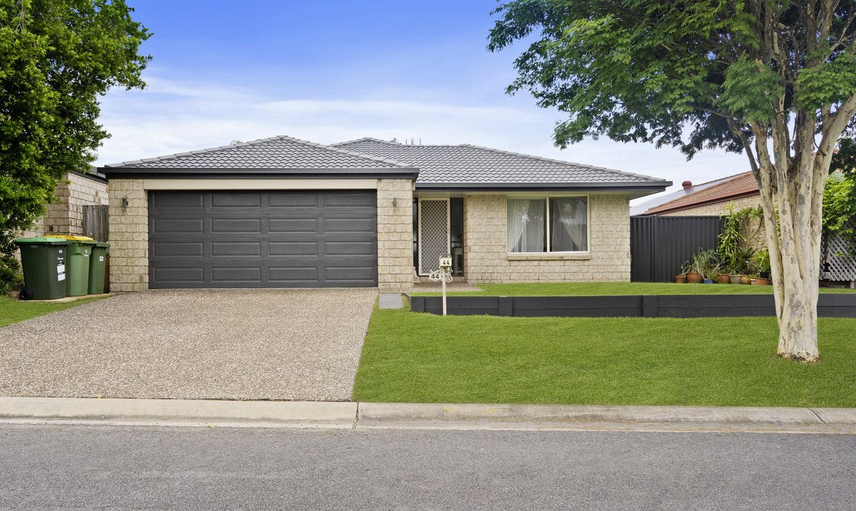 4 bedrooms House in 44 Ascendancy Way UPPER COOMERA QLD, 4209