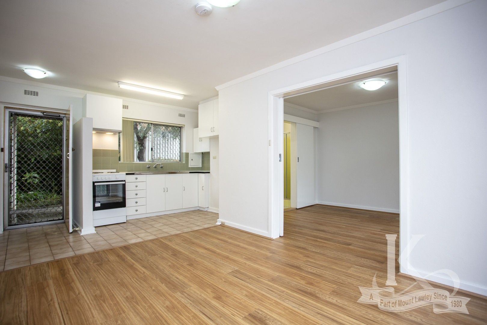 1 bedrooms Apartment / Unit / Flat in 4/44 York Street NORTH PERTH WA, 6006