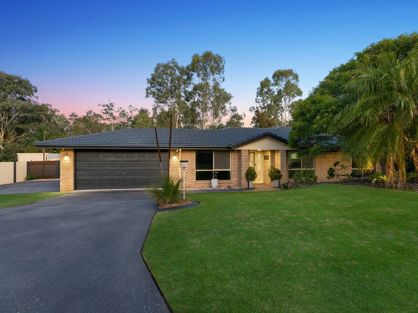 82 Jacana Crescent, Flinders View QLD 4305, Image 0