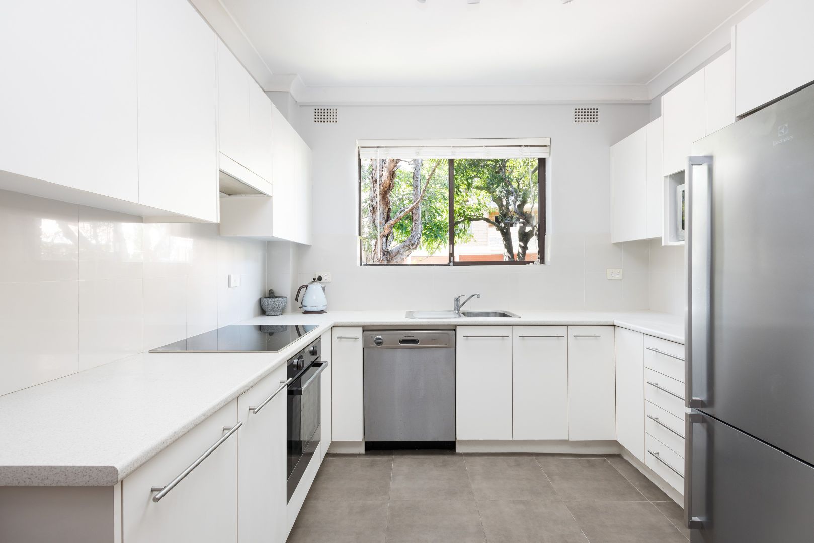 1/6-8 Curtis Street, Caringbah NSW 2229, Image 1