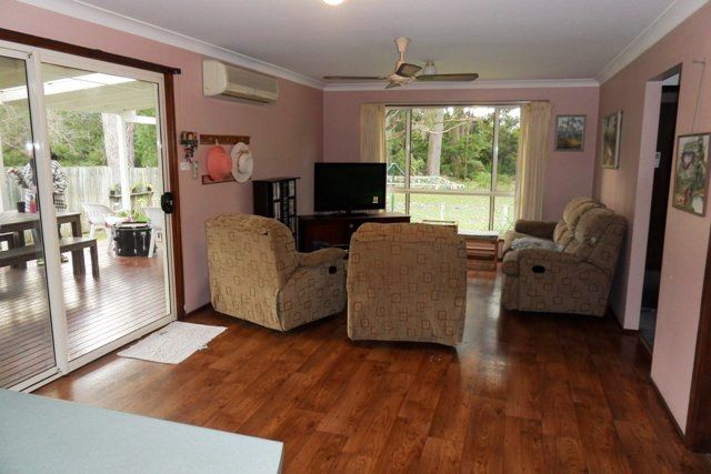 11 GLANVILLE RD, Sussex Inlet NSW 2540, Image 1