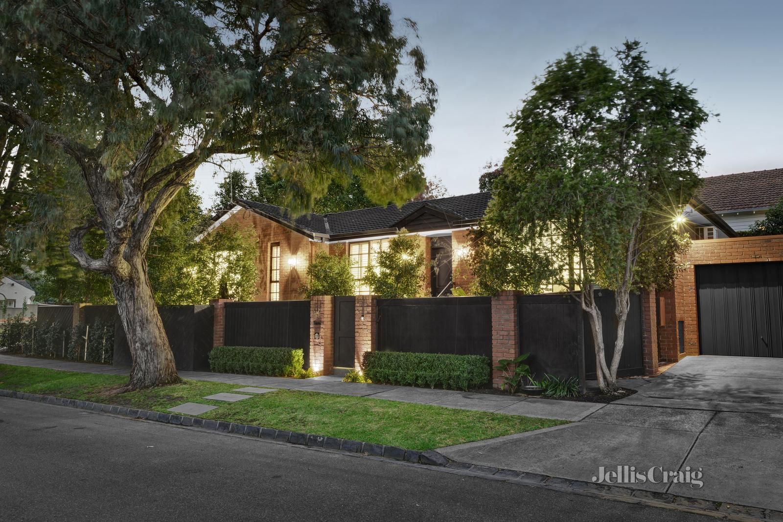 190 Highfield Road, Camberwell VIC 3124, Image 0