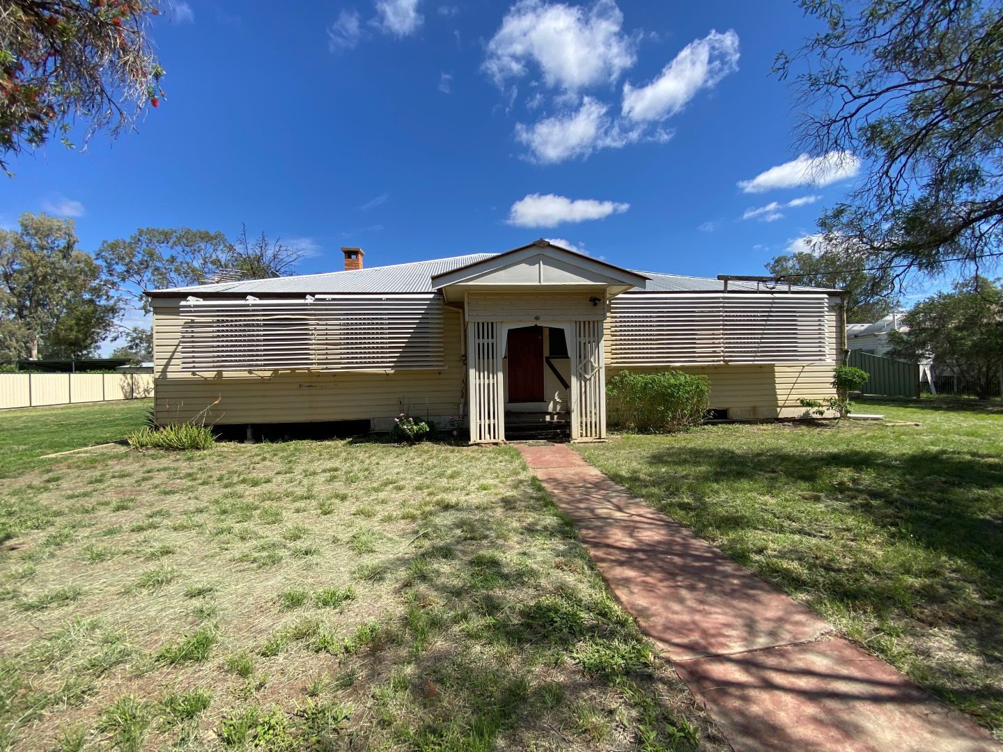 129 Galatea Street, Charleville Property History & Address Research