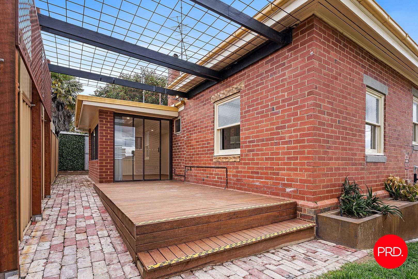 217 Neale Street, Flora Hill VIC 3550, Image 2