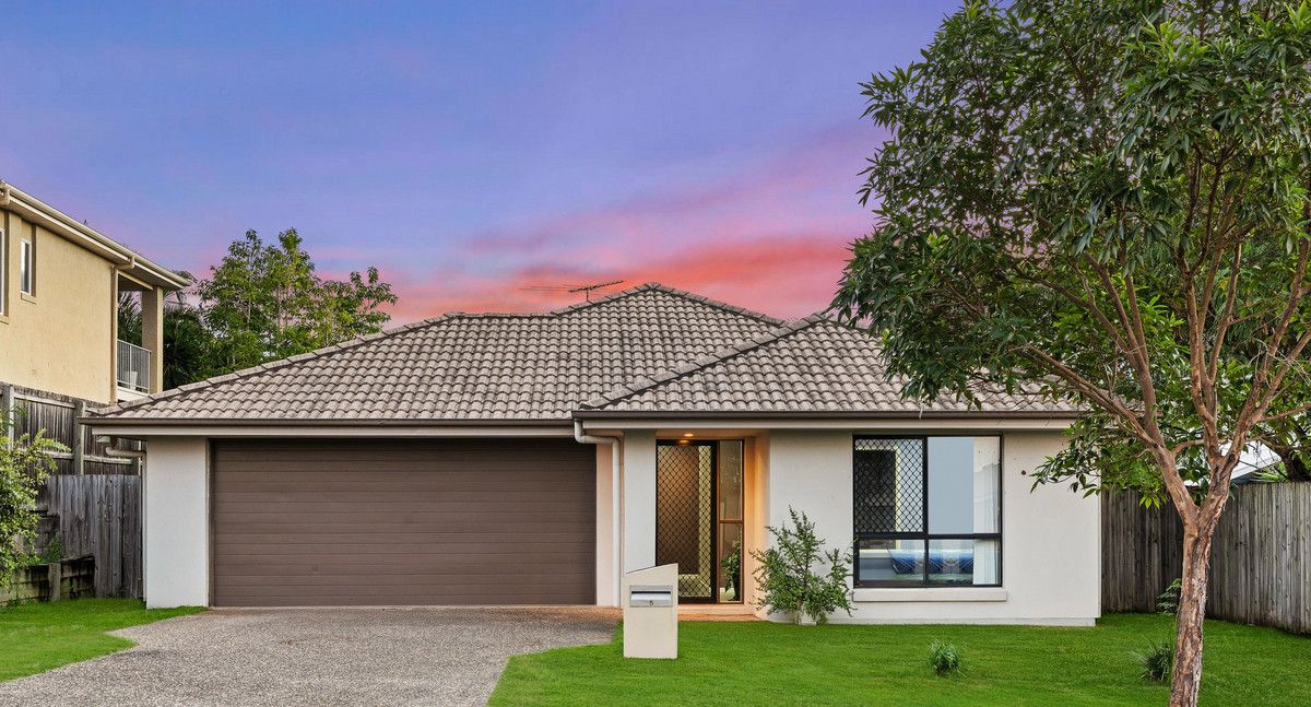 4 bedrooms House in 5 Colorado Drive SPRINGFIELD LAKES QLD, 4300