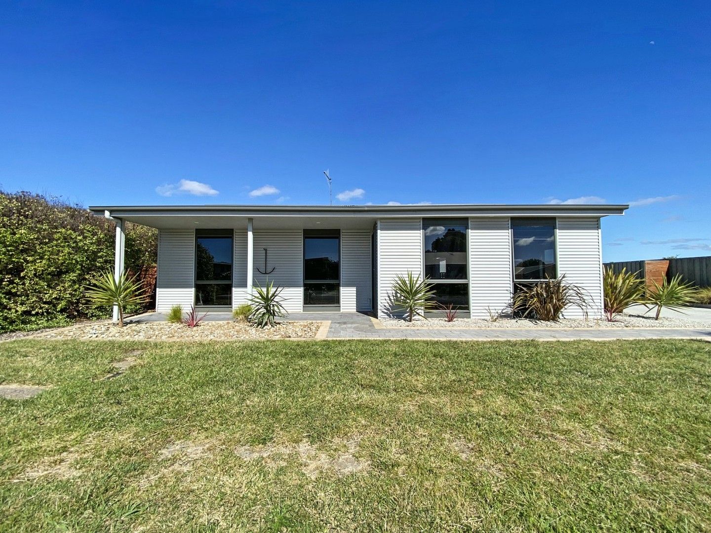 11 Palm Court, St Helens TAS 7216, Image 0