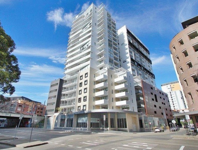 2 bedrooms Apartment / Unit / Flat in 213/36 Cowper Street PARRAMATTA NSW, 2150