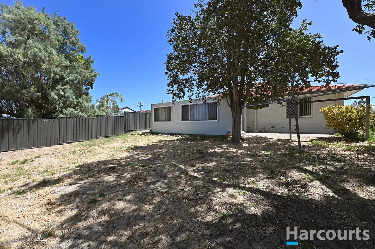 Additional image 13 of 305 Camberwarra Drive, Craigie WA 6025
