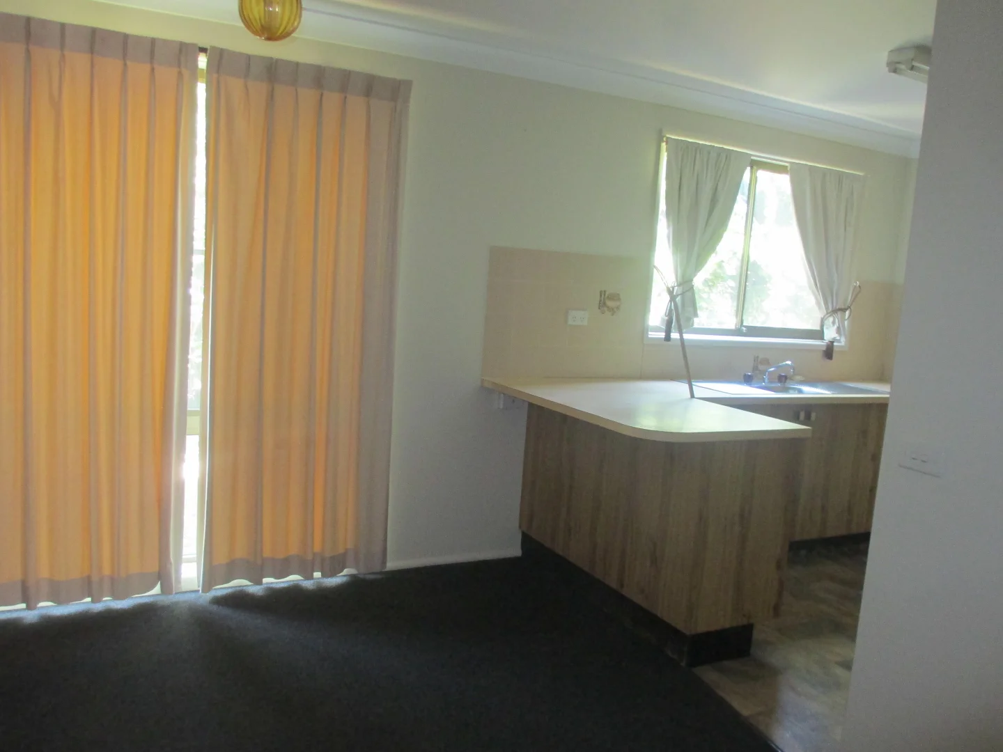 Additional image 4 of 3/6 Prince Edward Street, Bathurst NSW 2795