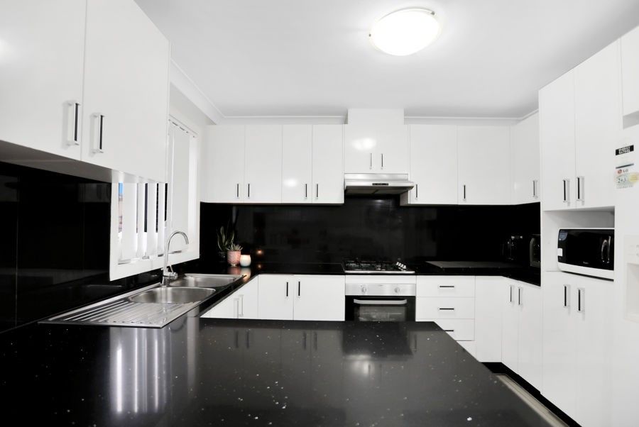 15 Victoria Road, Rooty Hill NSW 2766, Image 2