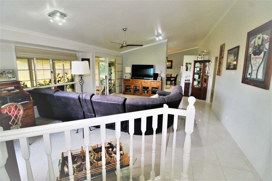 7 Diggings Road, Alligator Creek QLD 4740, Image 2