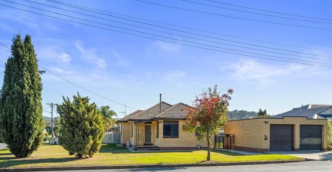 2 bedrooms House in 357 Wahroonga Road LAVINGTON NSW, 2641