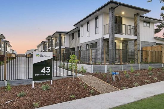 3 bedrooms Townhouse in 21 43 Brentford Road RICHLANDS QLD, 4077