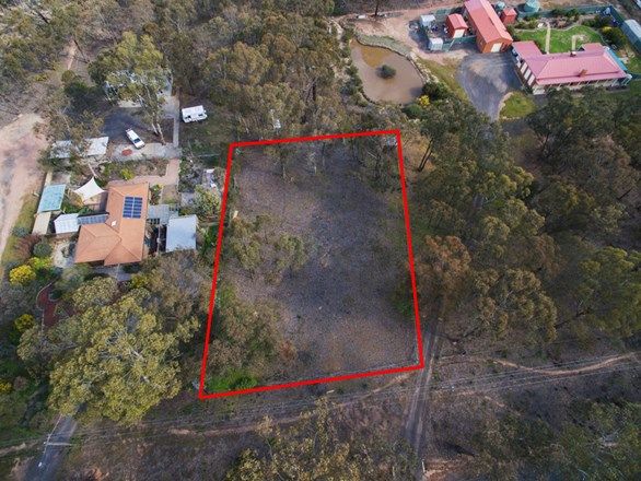 Picture of 52 Lethebys Rd, SAILORS GULLY VIC 3556