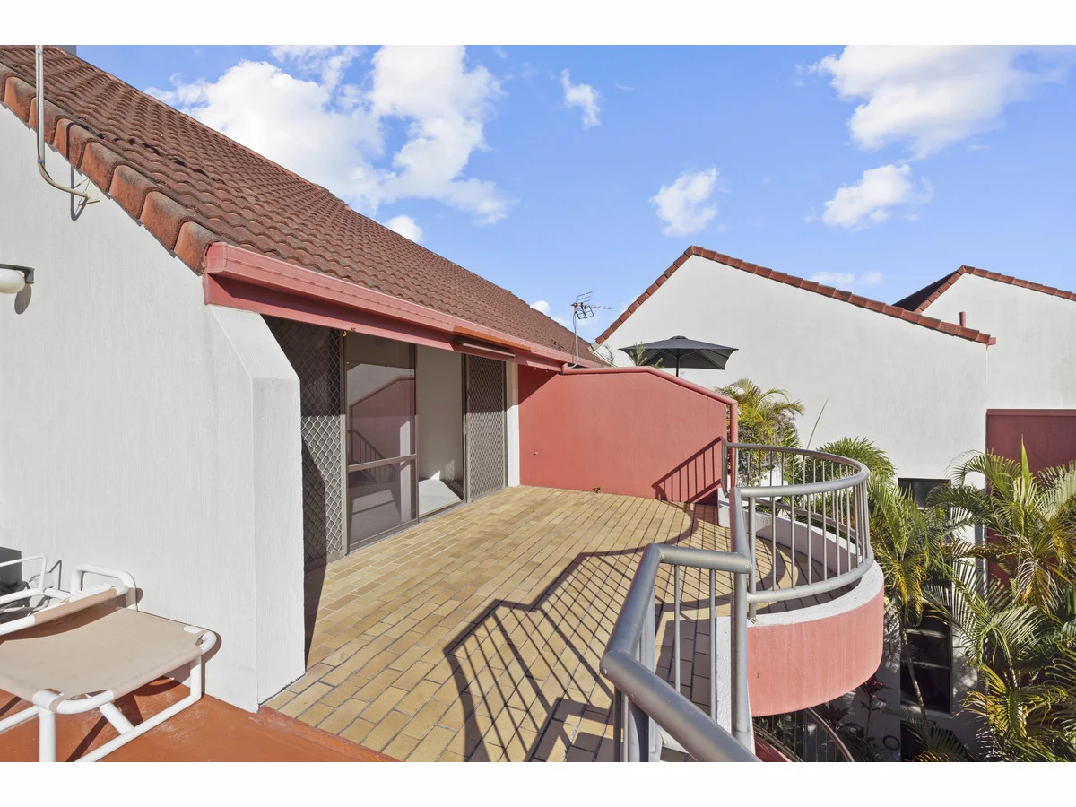67A/38 Enderley Avenue, Surfers Paradise QLD 4217