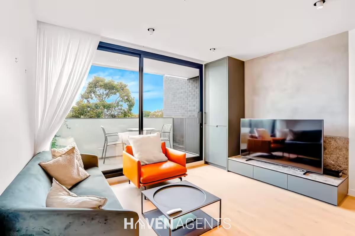 2 bedrooms Apartment / Unit / Flat in 304/26 Riddell Parade ELSTERNWICK VIC, 3185