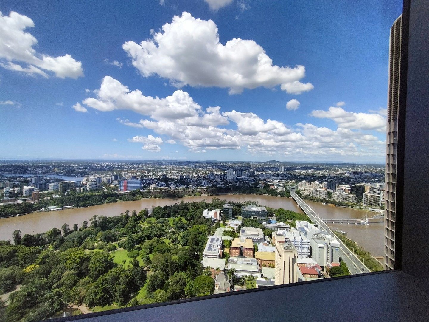 2 bedrooms Apartment / Unit / Flat in 4501/8 Margaret Street BRISBANE CITY QLD, 4000