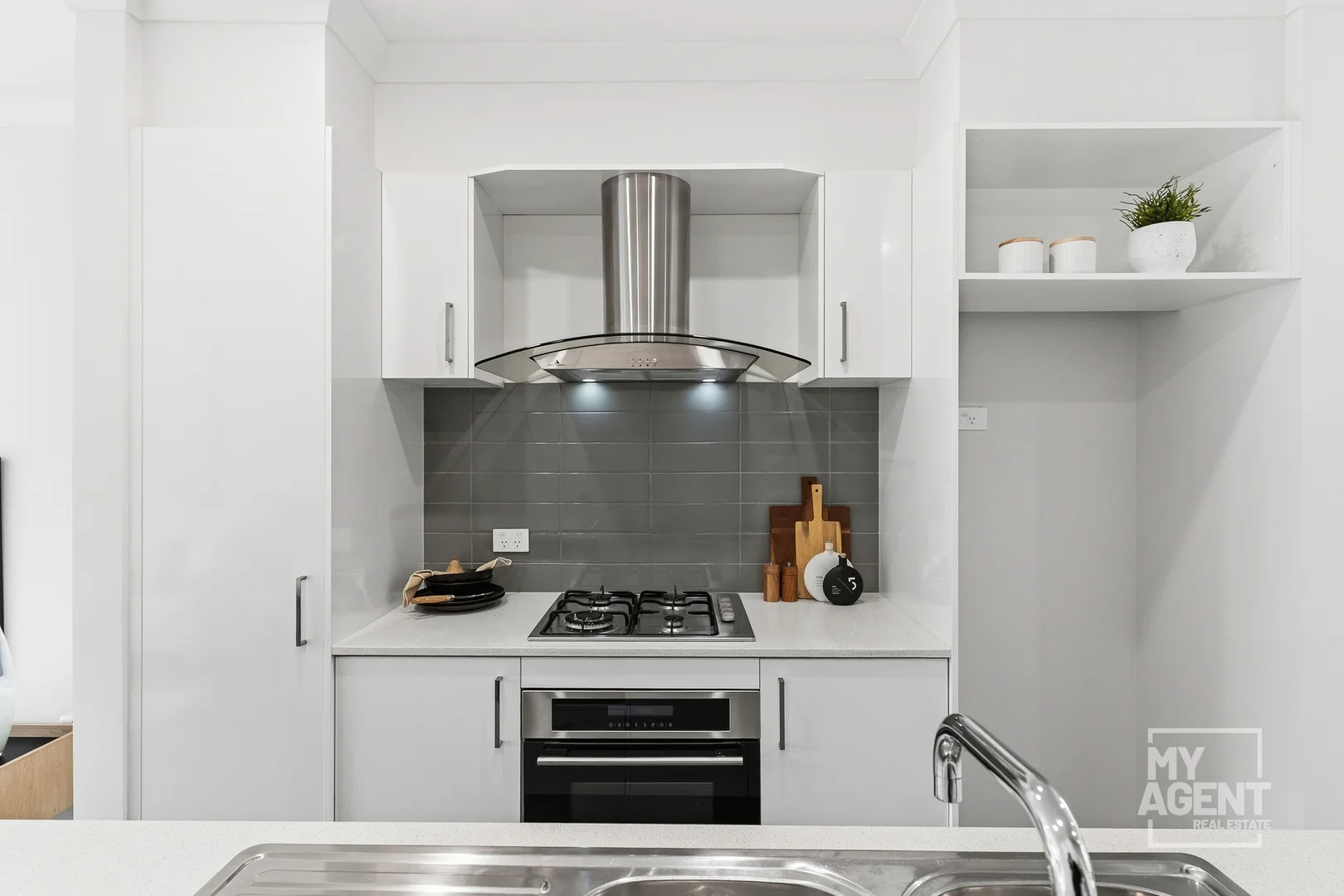 Additional image 3 of 45 Valiant Crescent, Craigieburn VIC 3064