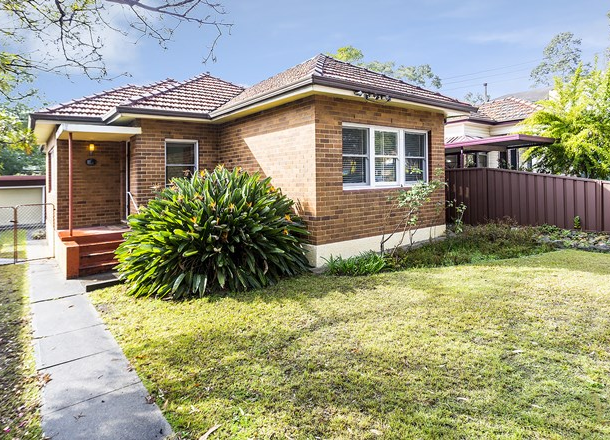 4 Mombri Street, Merrylands NSW 2160