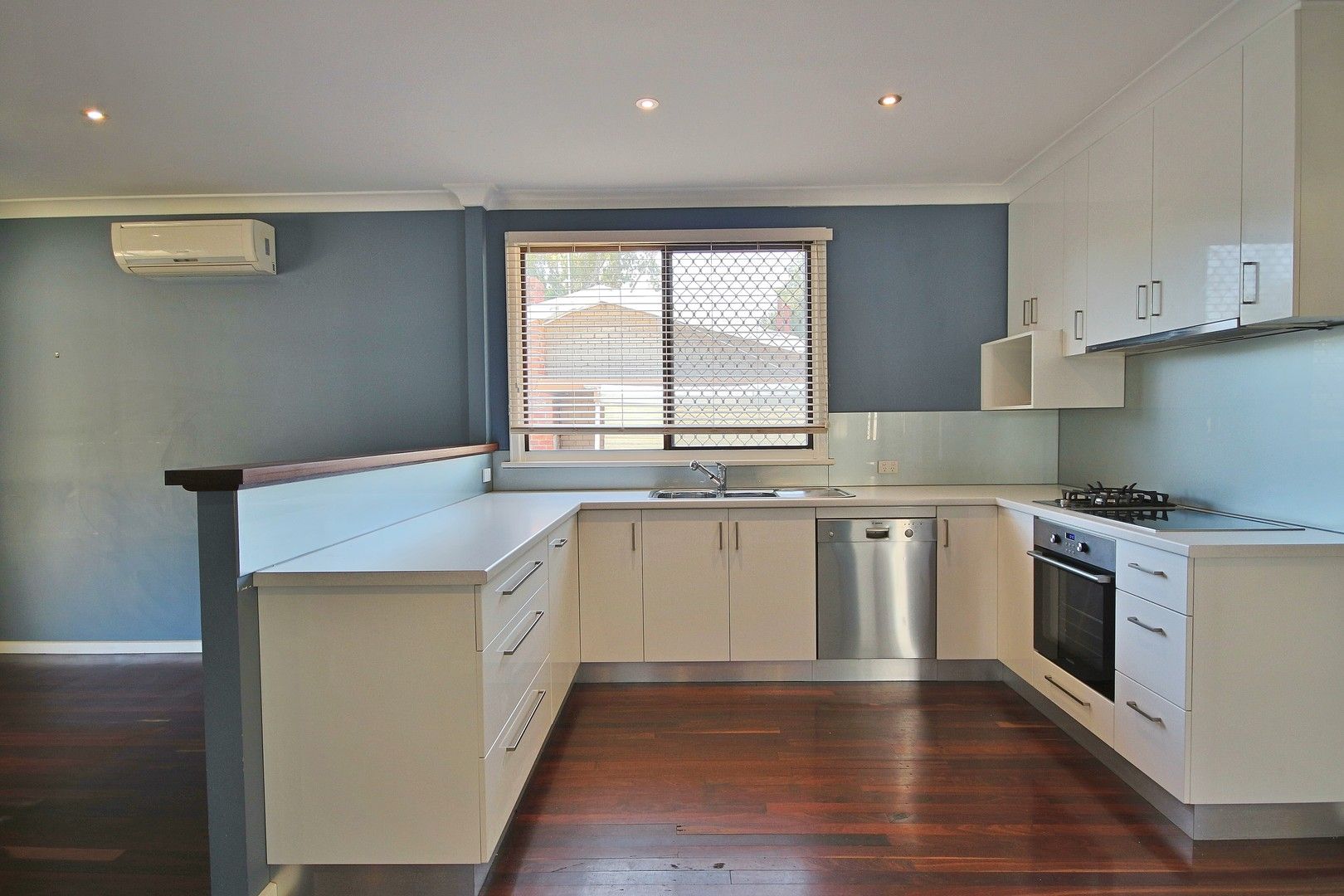 3 bedrooms House in 25 Archibald Street WILLAGEE WA, 6156