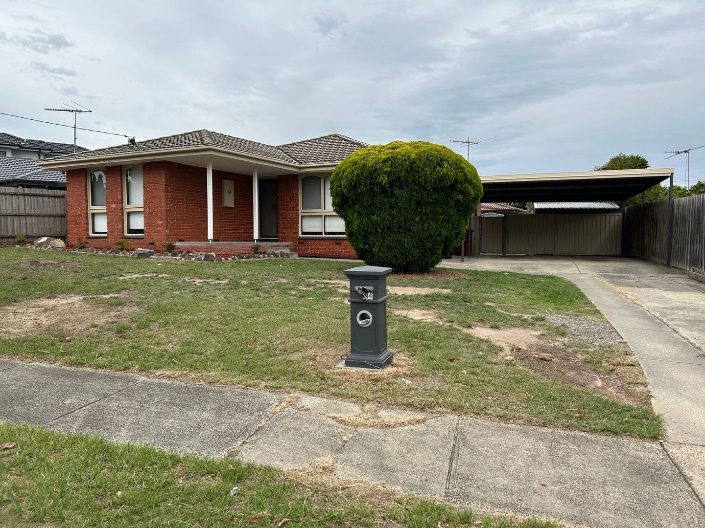 24 Whitehaven Crescent, Noble Park North VIC 3174