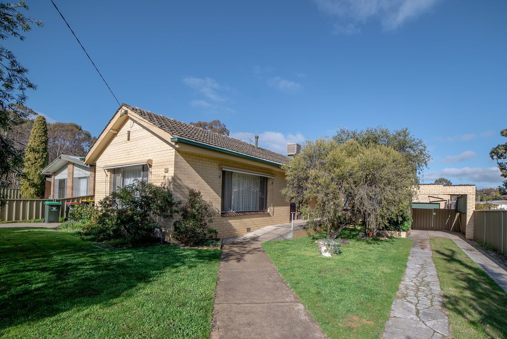 25 Holly Street, Golden Square VIC 3555, Image 0