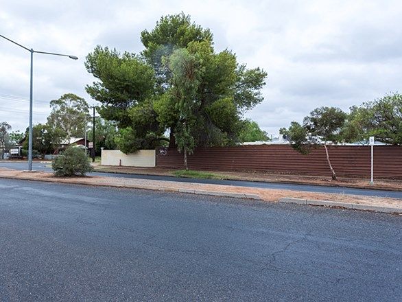 19 Undoolya Road, East Side NT 0870, Image 2