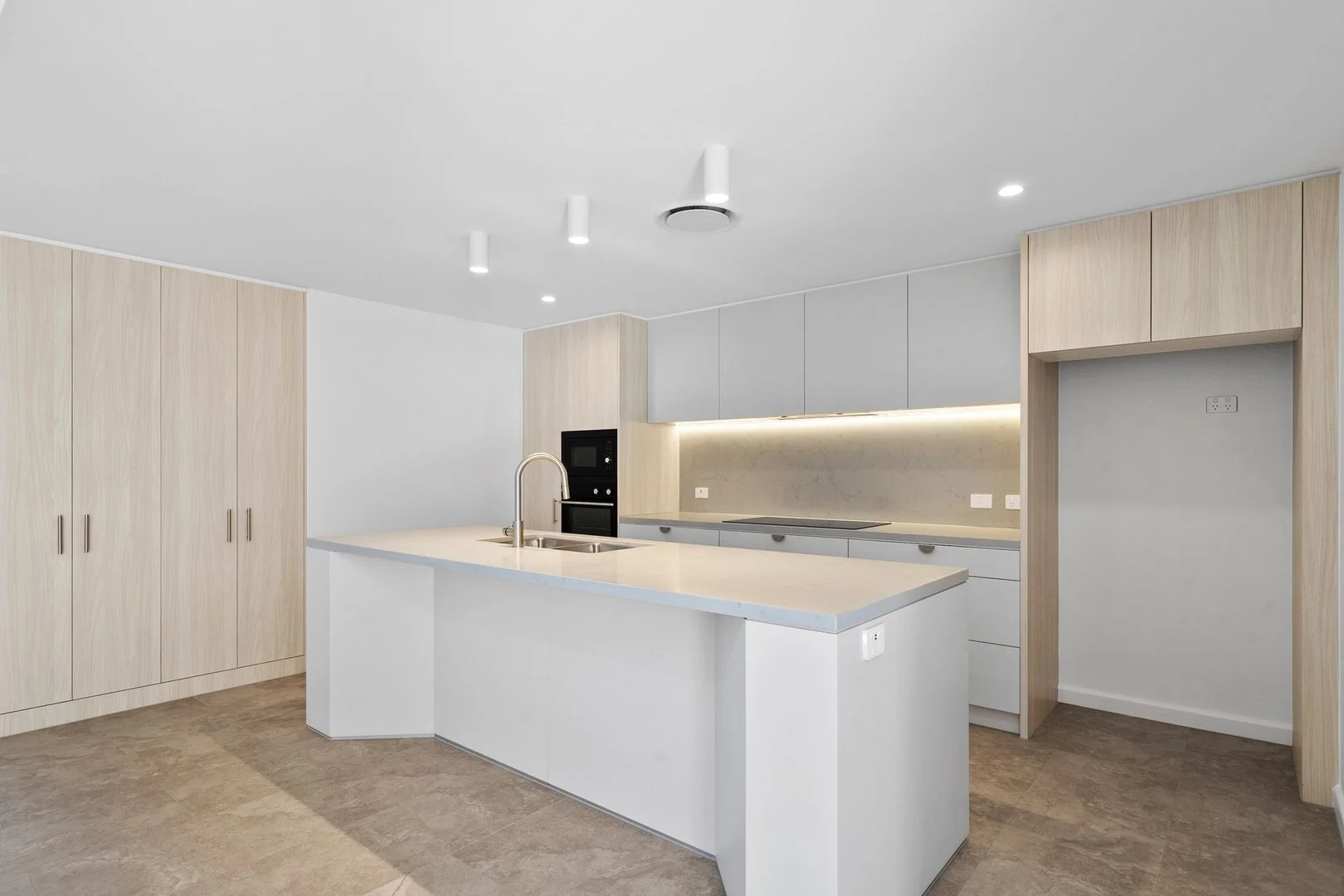 Additional image 3 of 1002/18 Spitfire Banks Drive, Pelican Waters QLD 4551