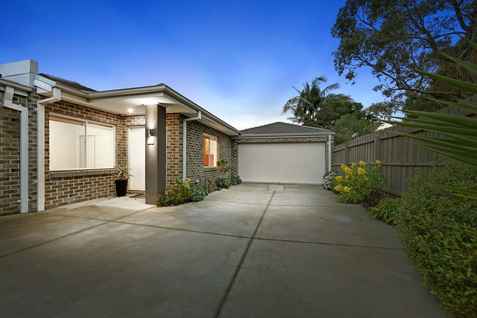 2/9 Fourth Avenue, Chelsea Heights VIC 3196, Image 0