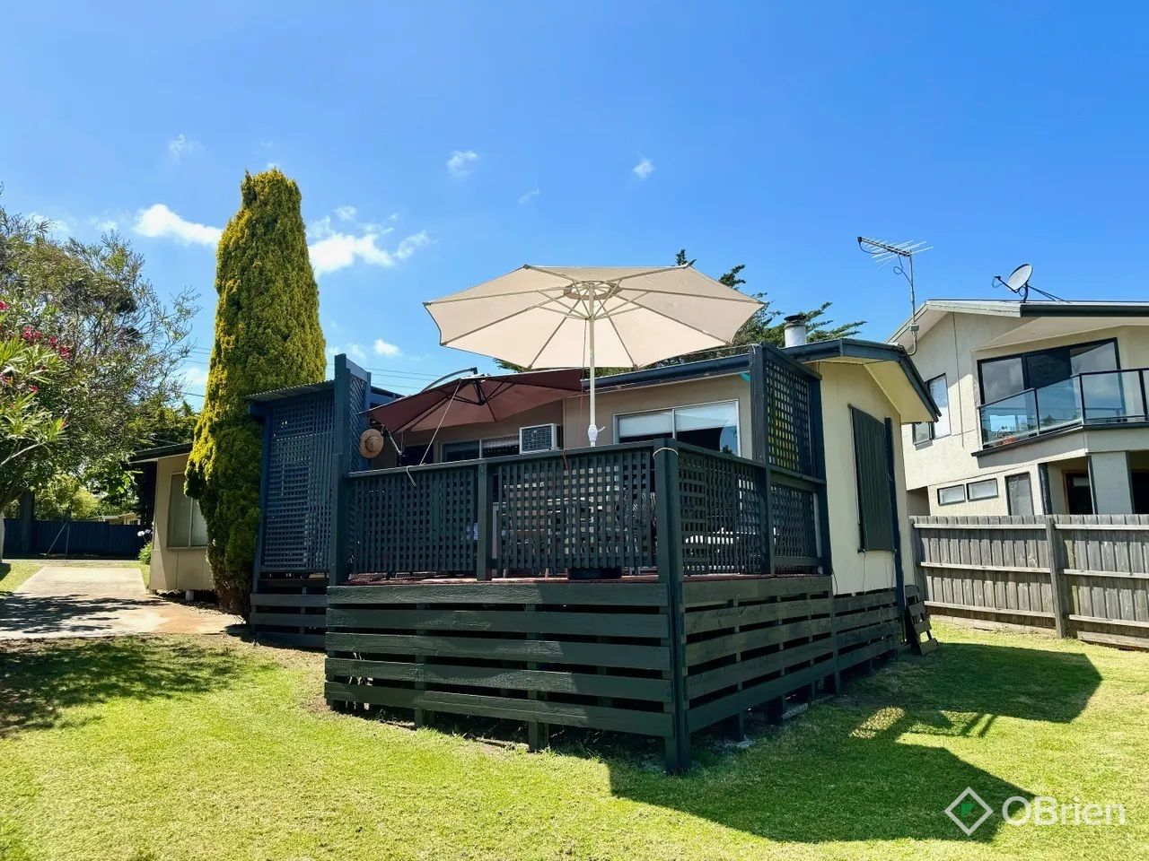 2 bedrooms House in 120 Red Rocks Road COWES VIC, 3922