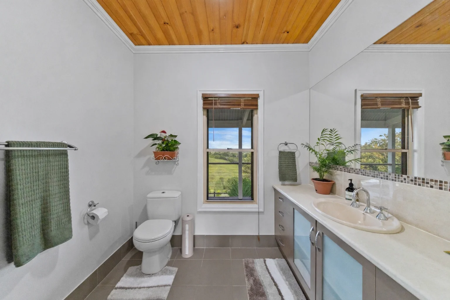 Additional image 13 of 41 Figtree Road, Chatsworth QLD 4570